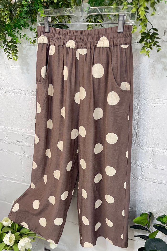 White Open Knit Fringe Top & Mocha Polka Dot Wide Leg Pants Set