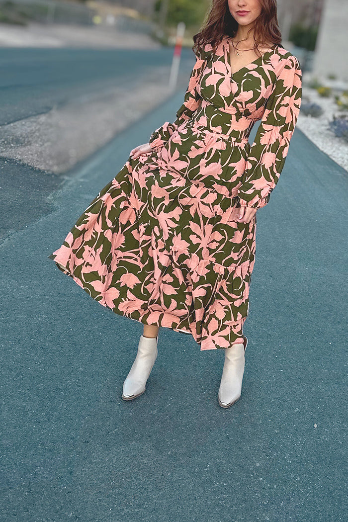 Vintage Floral Printed V-Neck Waist Cinched Midi Dress