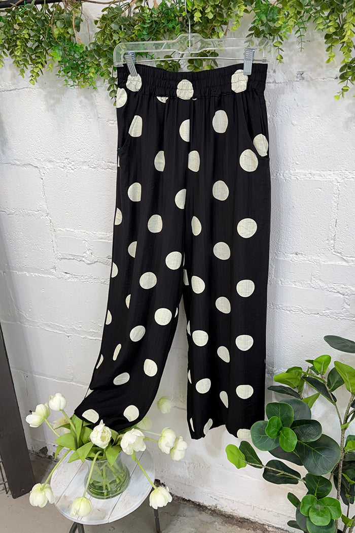 White Knit Cap Sleeve Top & Polka Dot Wide Leg Pants Set
