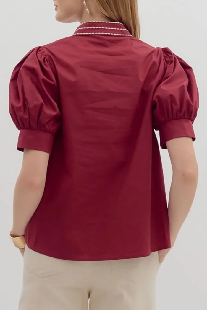 Embroidered Short Puff Sleeve Top