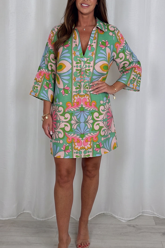 Bold Retro Floral Three Quarter Shift Dress