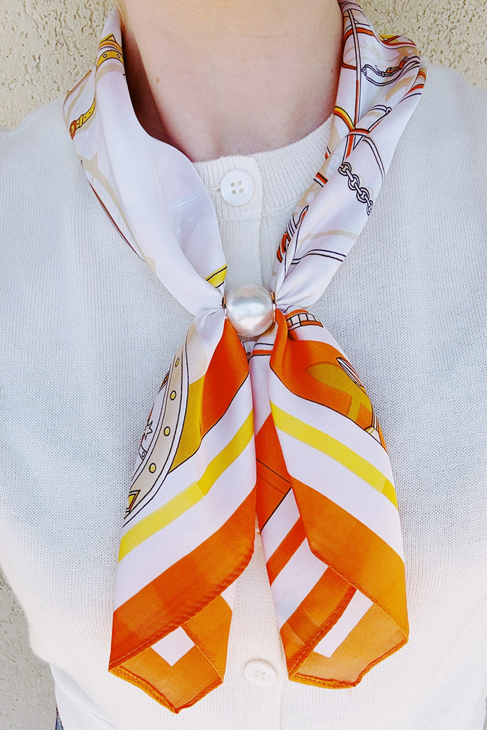 Magnetic Pearl Scarf With Ring