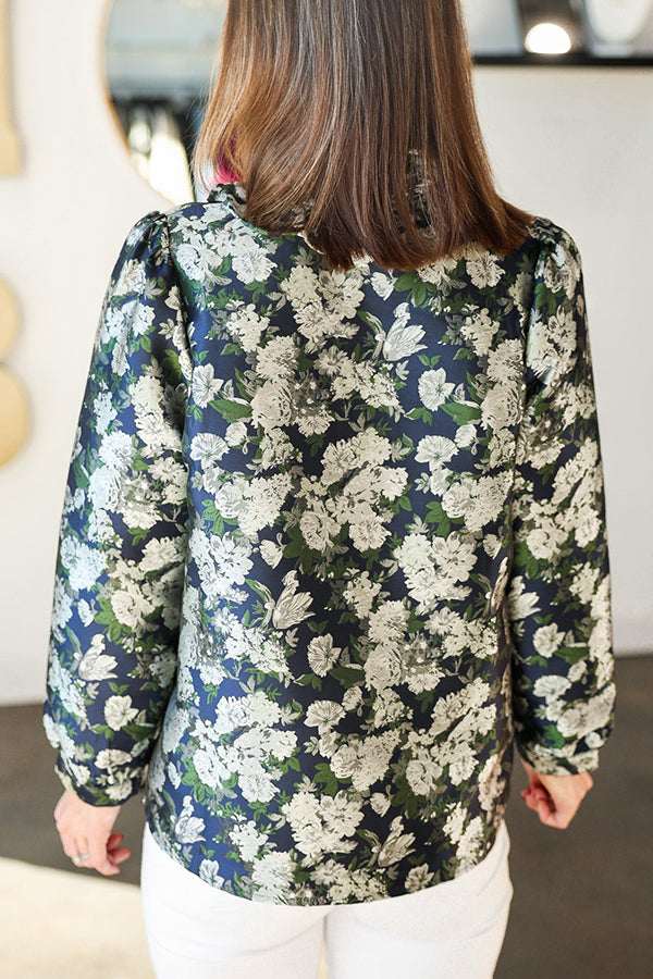 Ruffle Collar Floral Top