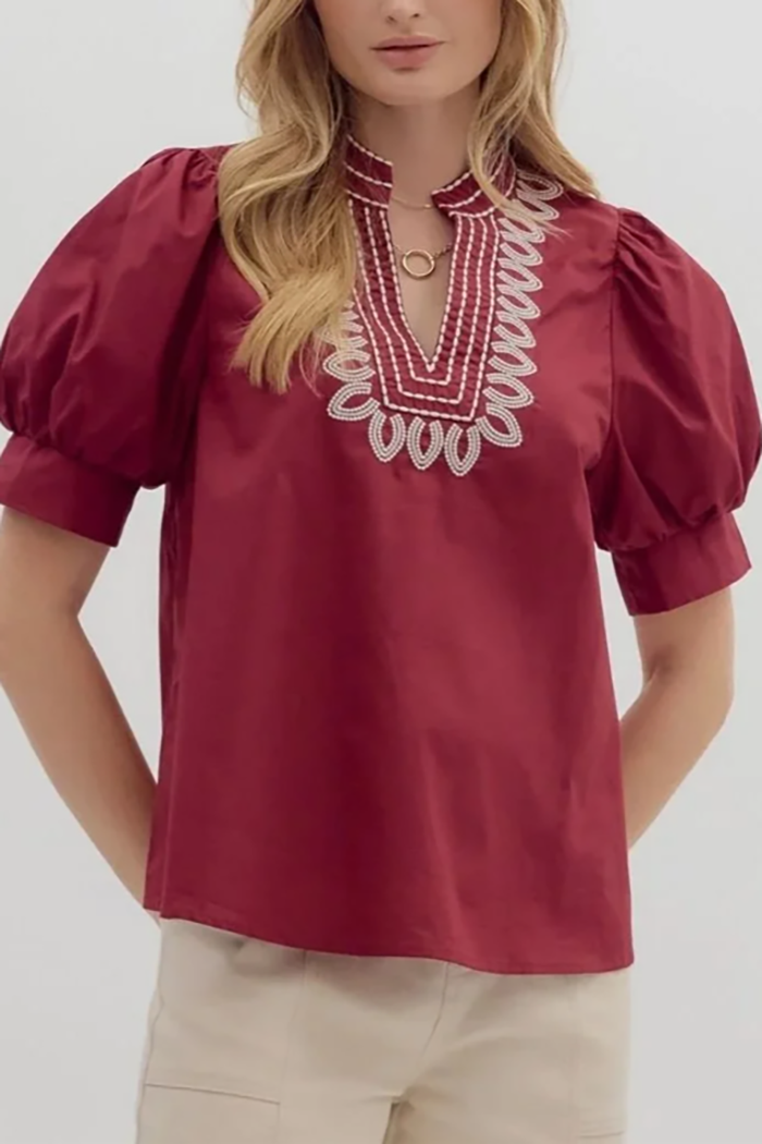 Embroidered Short Puff Sleeve Top