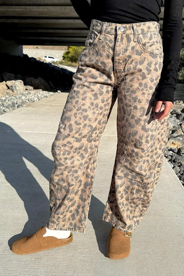 Leopard Playful  Printedbarrel Jeans
