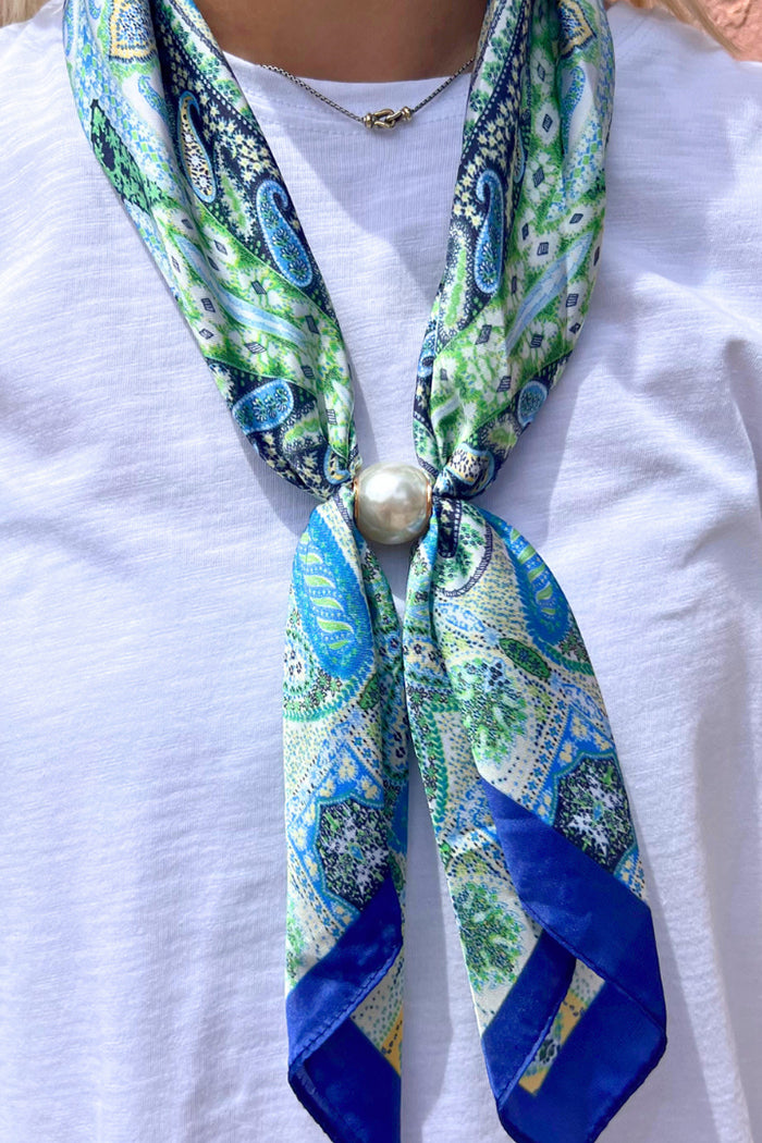 Magnetic Pearl Scarf With Ring