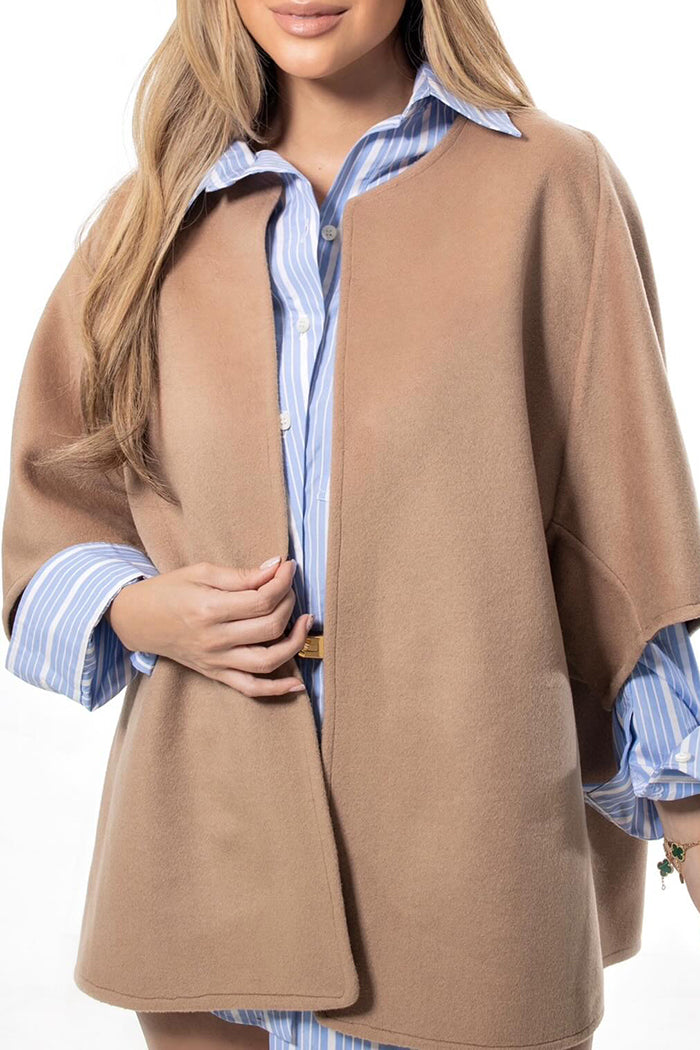 Soft Open-front Cape