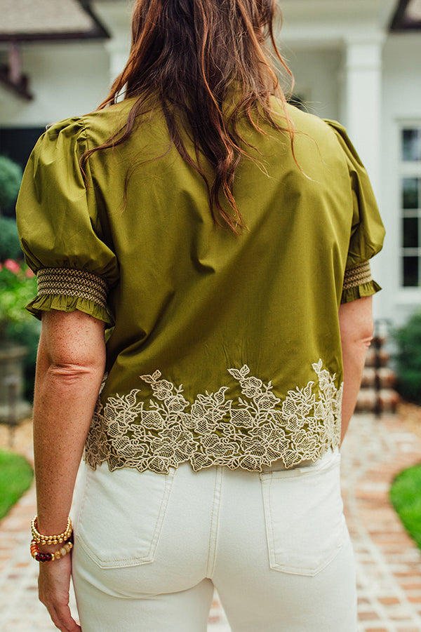 Embroidered Puff Sleeve Top