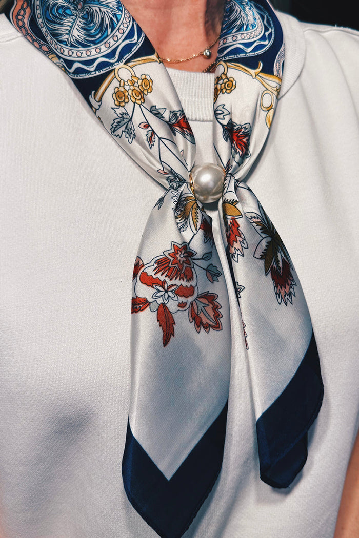 Magnetic Pearl Scarf With Ring