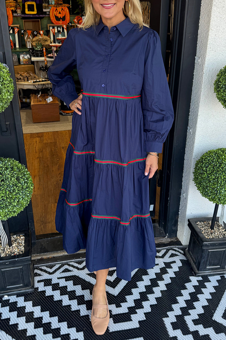 Tiered Long Sleeve Pockets Dress