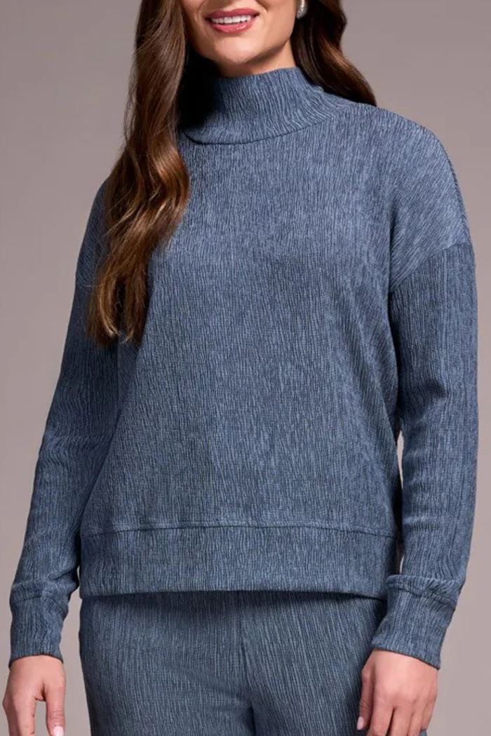 Two-Tone Crinkle Top