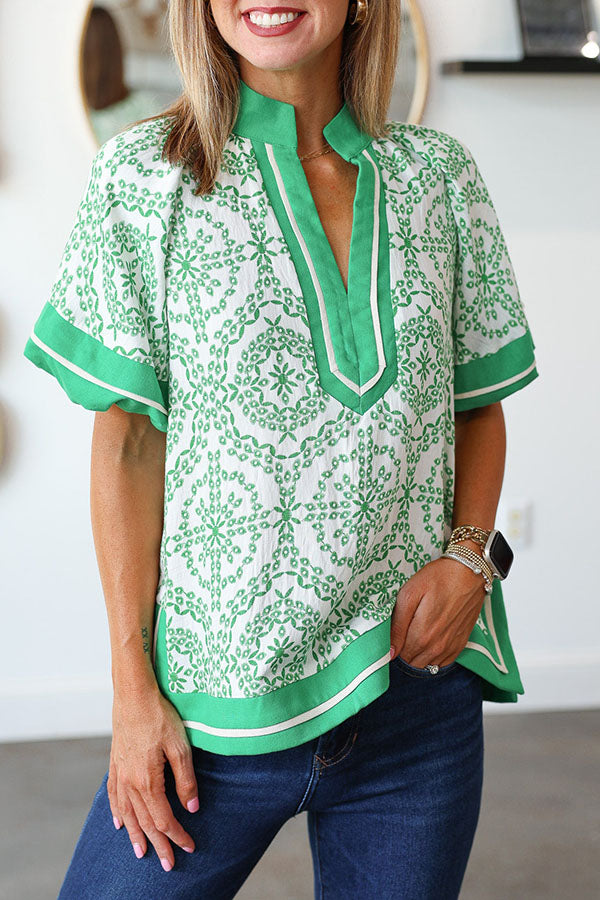 Border Trim Retro Pattern Top