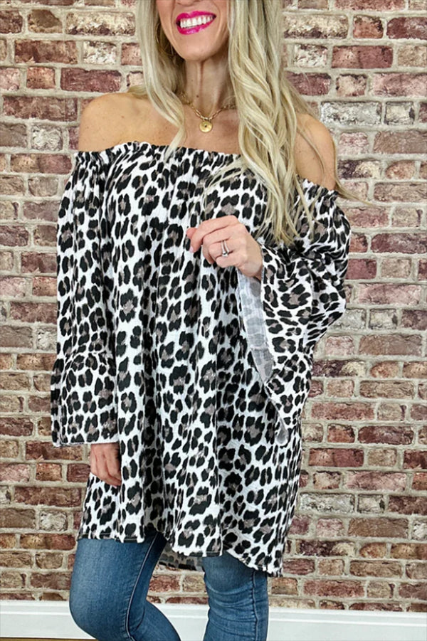 Casual Leopard Flared Sleeve Top