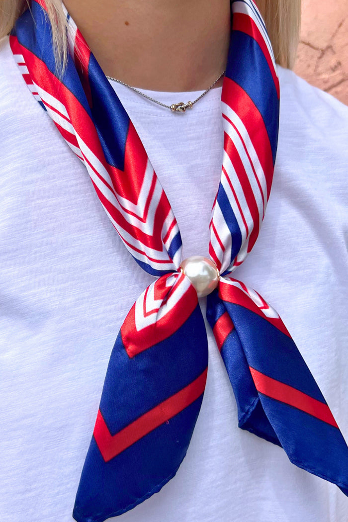 Magnetic Pearl Scarf With Ring