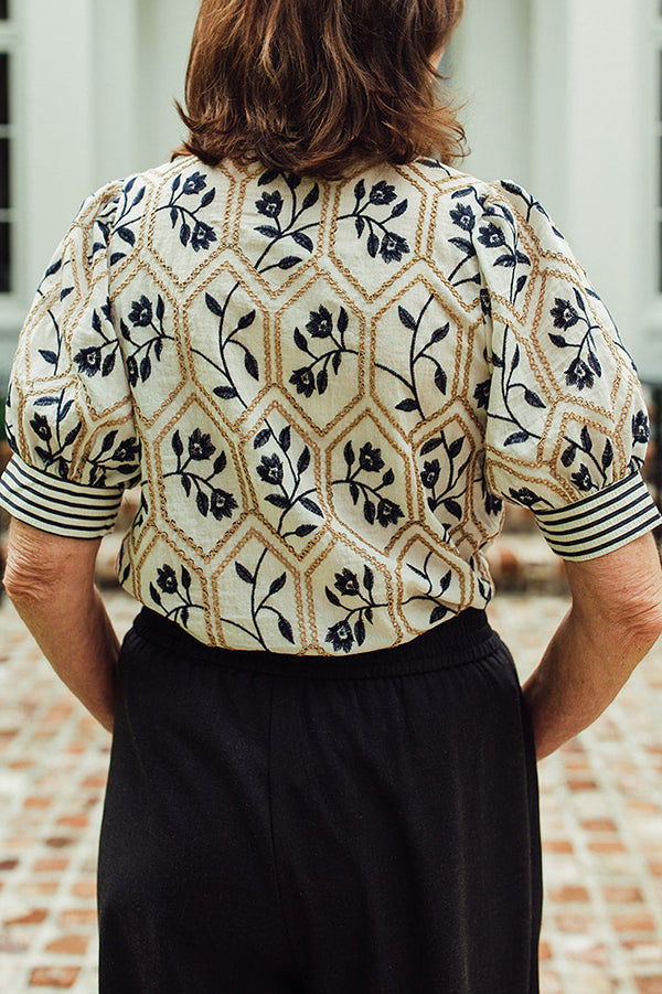 Casual Floral Embroidered Top