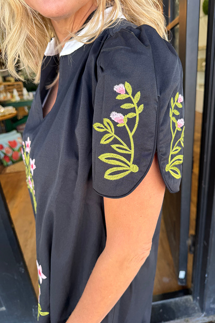 Floral Contrast Collar Split Sleeve Dress