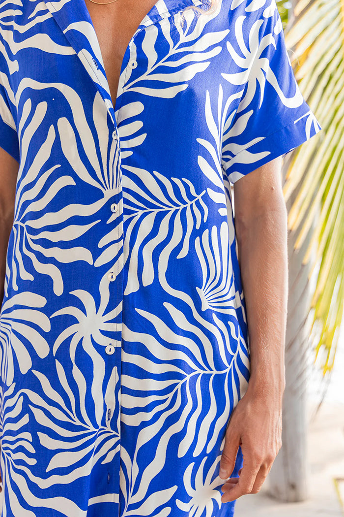 Leaf Print Back Ruched Split Shirt Dress