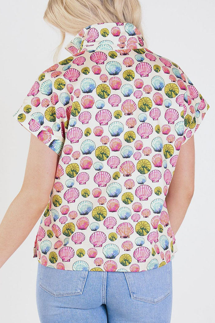 Scallop Print 3/4 Zip Collar Top