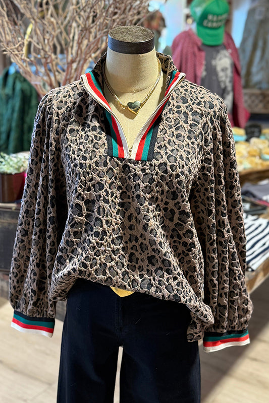 Casual Leopard Printed Top