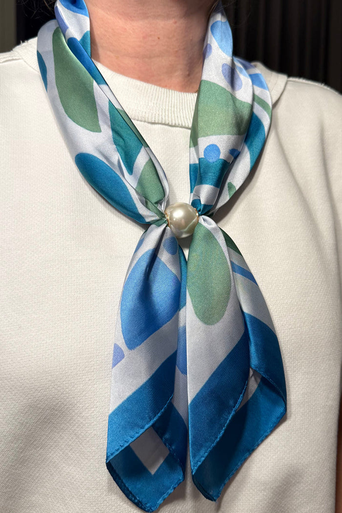 Magnetic Pearl Scarf With Ring