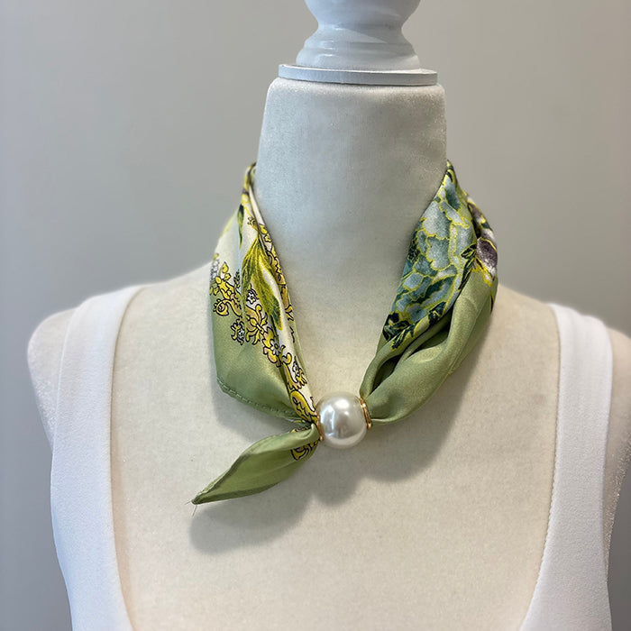 Pearl Magnet Floral Scarf Necklace