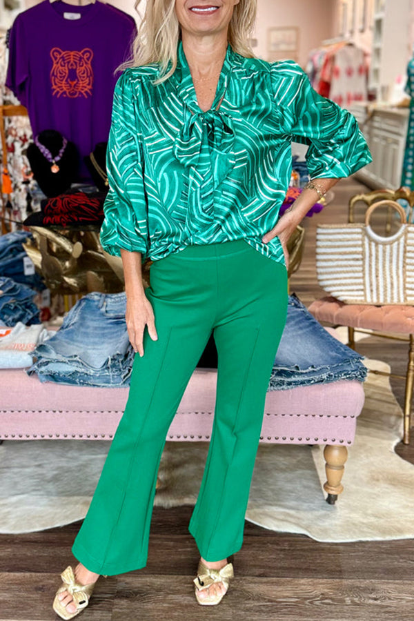 Front Seaming Mid-Rise Ankle Pant