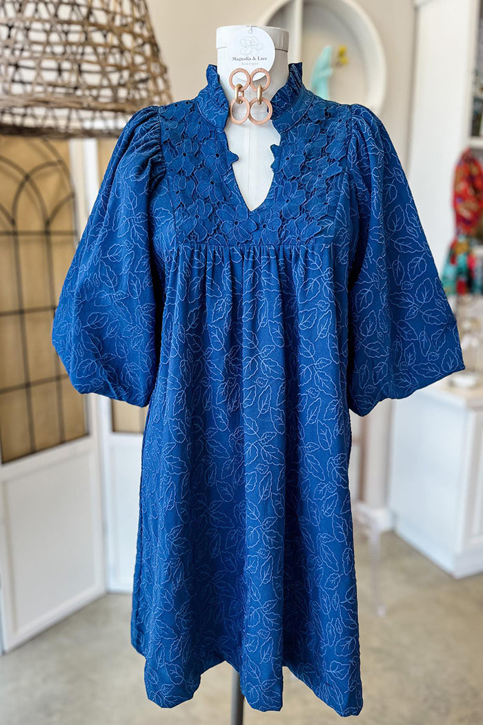 Casual Ruffles Colar Jacquard Dress