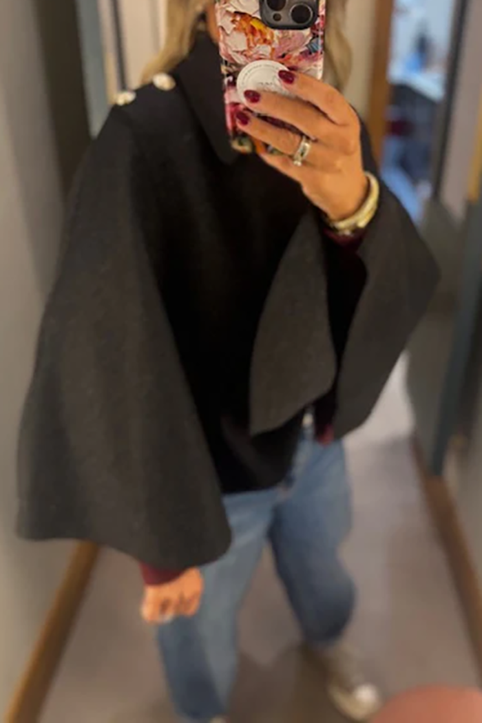 Solid-Color Elegant Versatile Cape