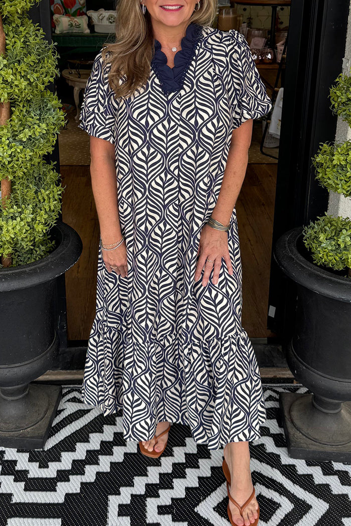 Scalloped Neck Geometric Print Dress