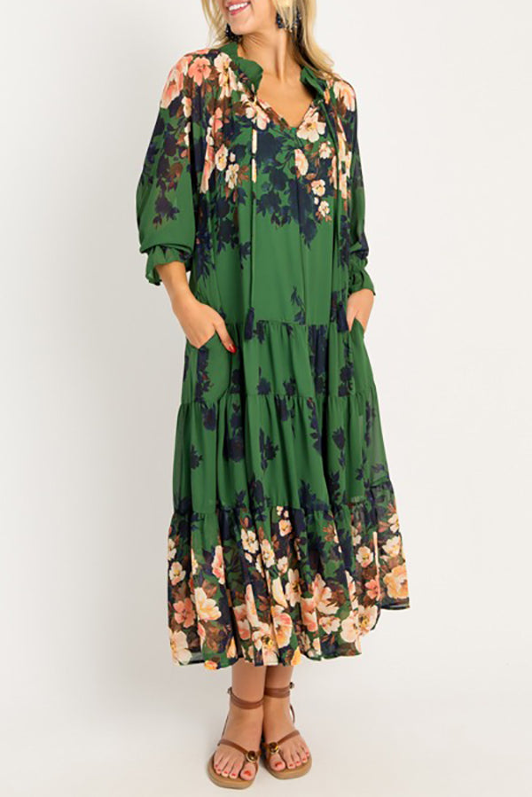 Elasticized Ruffle Collar Floral Dress