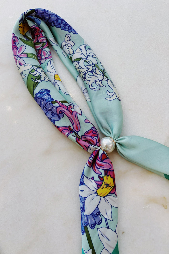 Magnetic Pearl Scarf With Ring