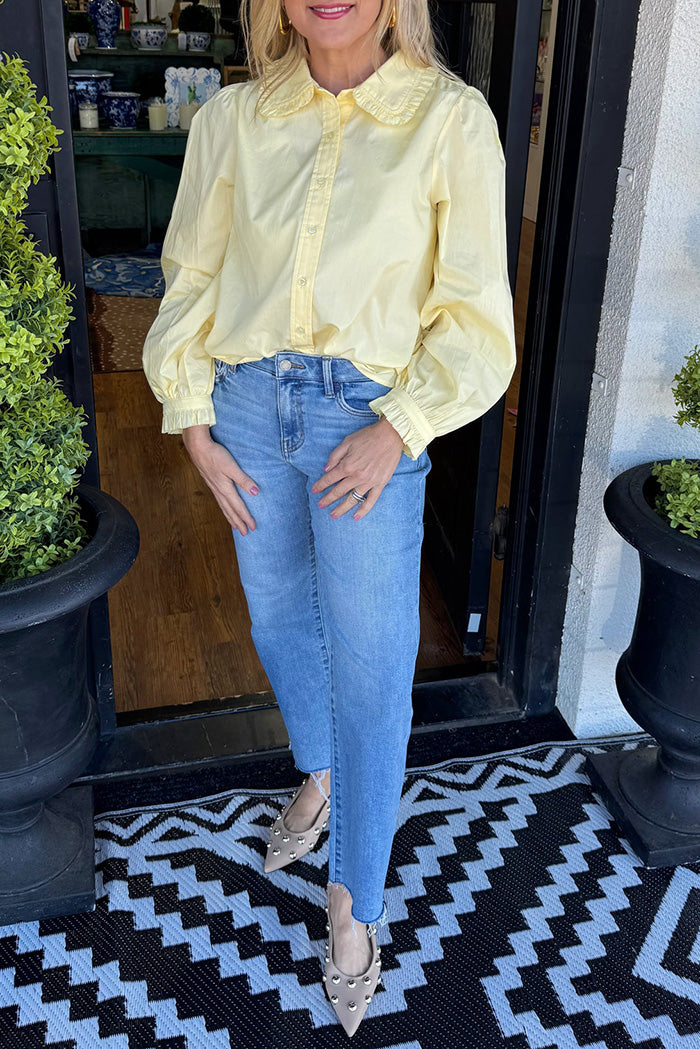 Ruffle Collar Puff Sleeve Top