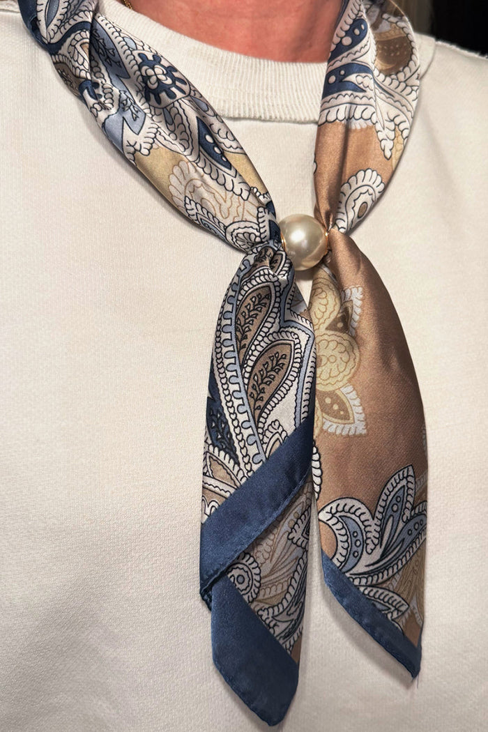 Magnetic Pearl Scarf With Ring