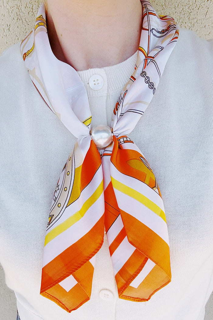 Magnetic Pearl Scarf With Ring