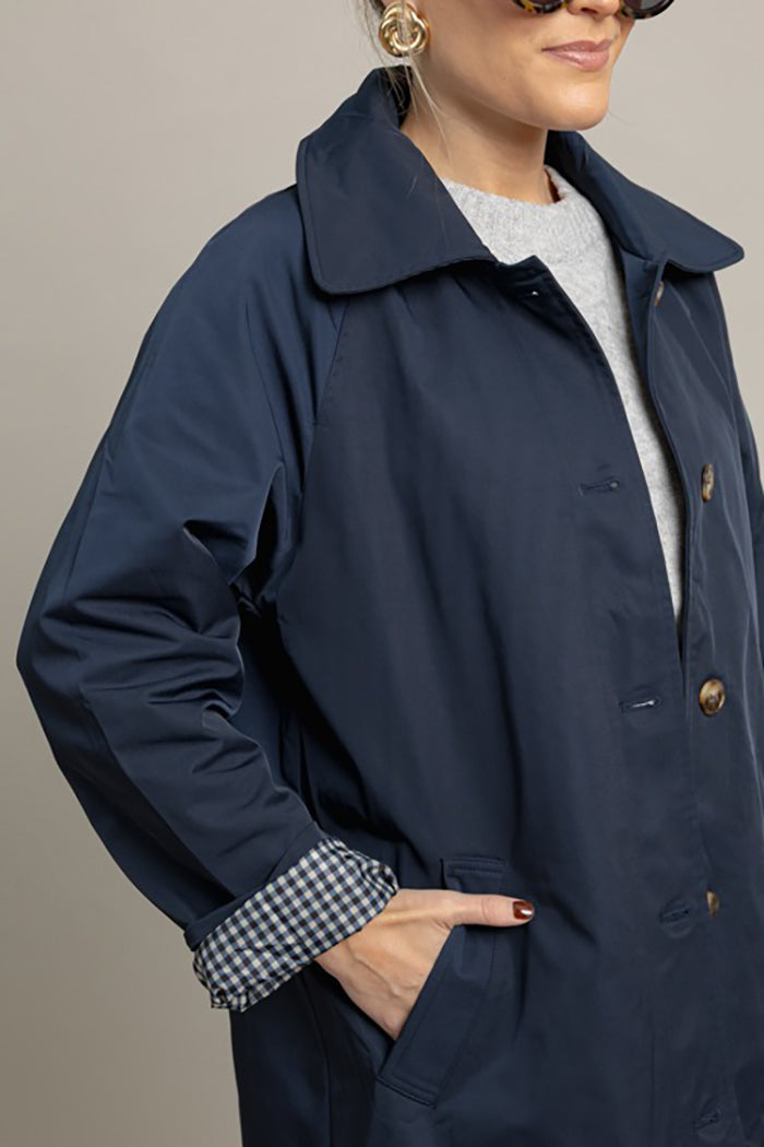 Classic  Button-Front Pocket Trench Coat