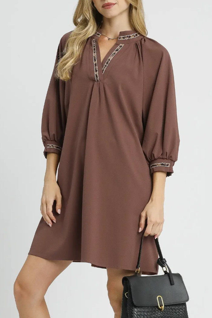 Trim Detail Notched Shift Dress