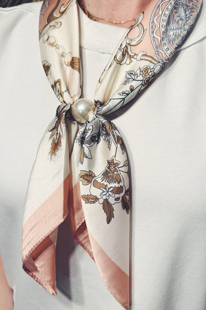 Magnetic Pearl Scarf With Ring