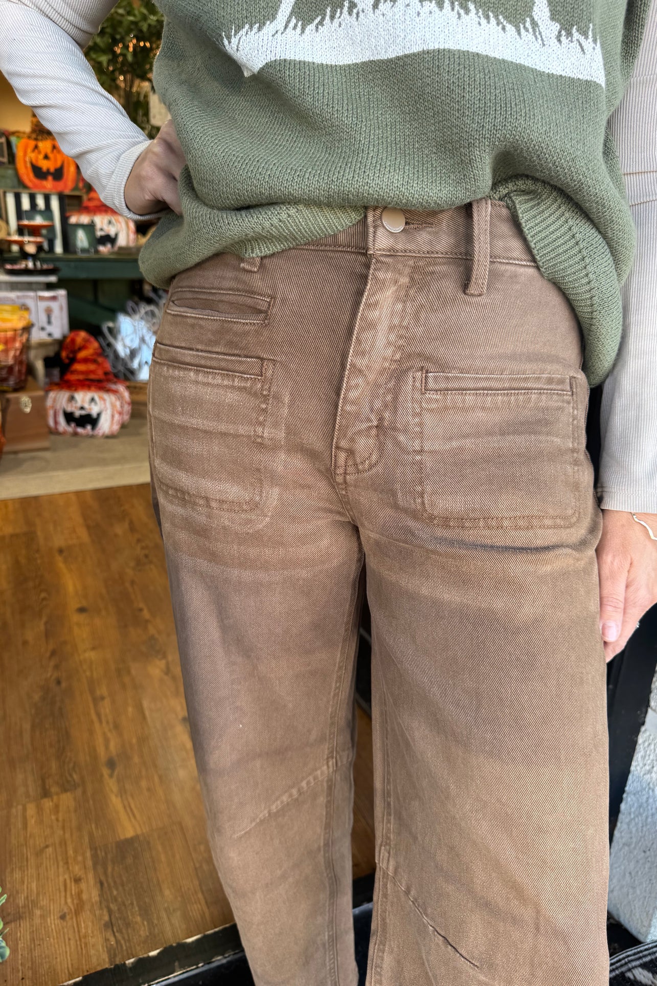 Pocketed Brown Denim Jeans