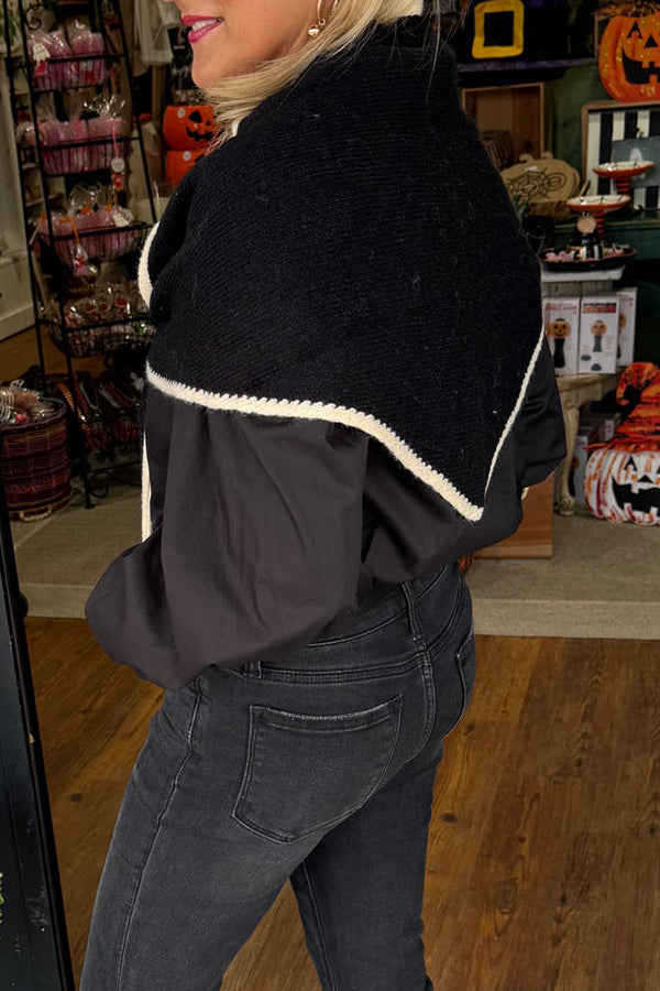 Contrast Border Triangle Scarf