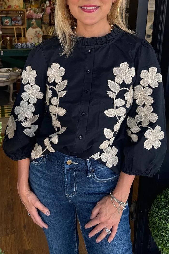 Ruffles Collar Floral Embroidery Top