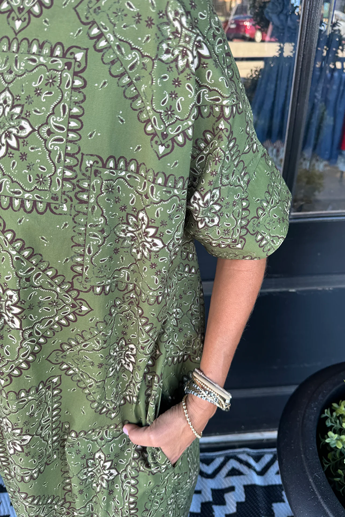 Olive Bandana Print Pockets Maxi Dress