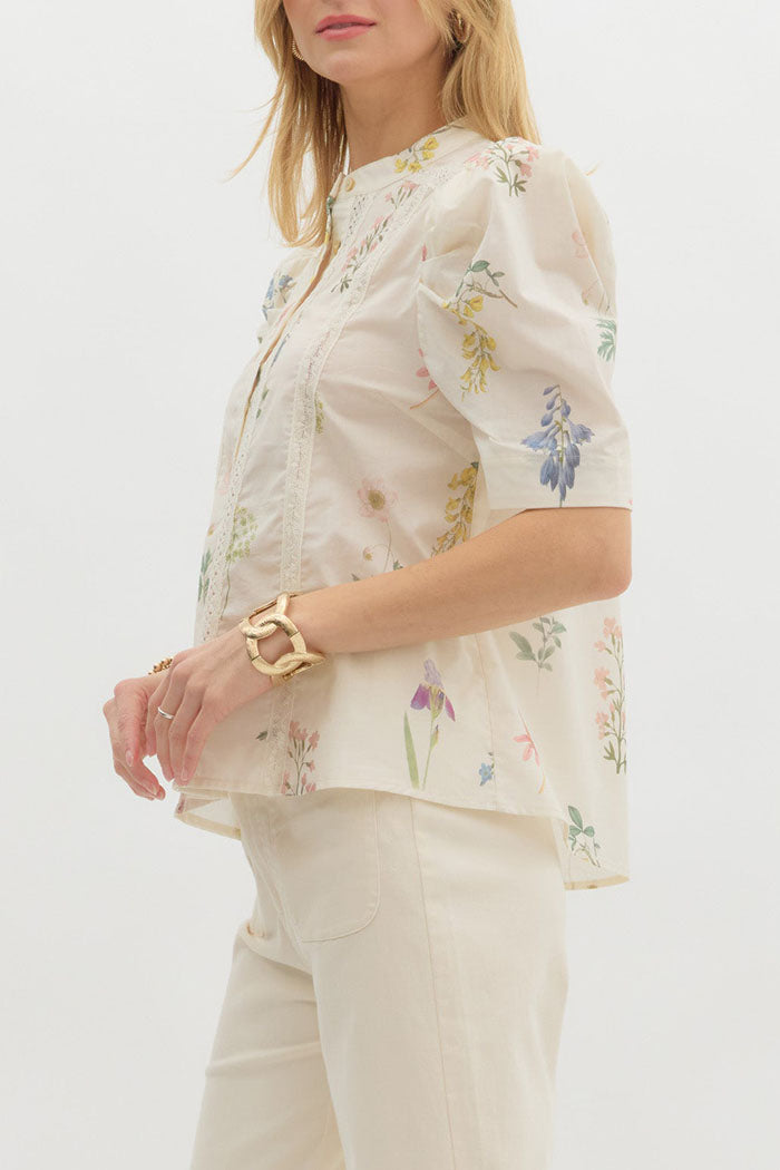 Floral Elbow-Length Sleeves Top